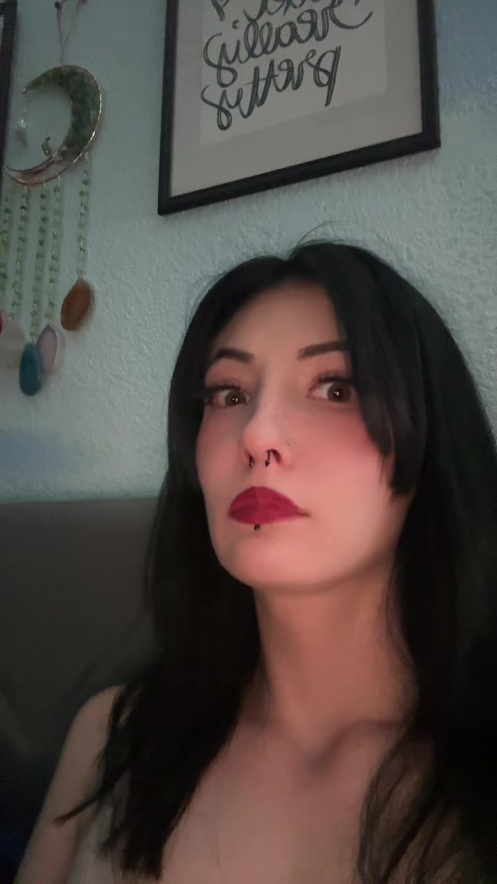 @<3