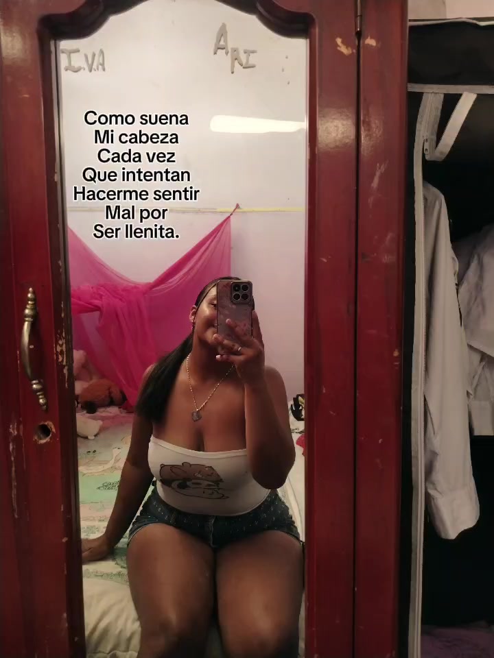 @<3