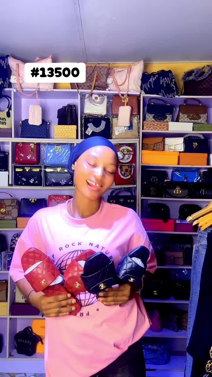 @BAG,SHOE,WEARS&WIG IN IPERU