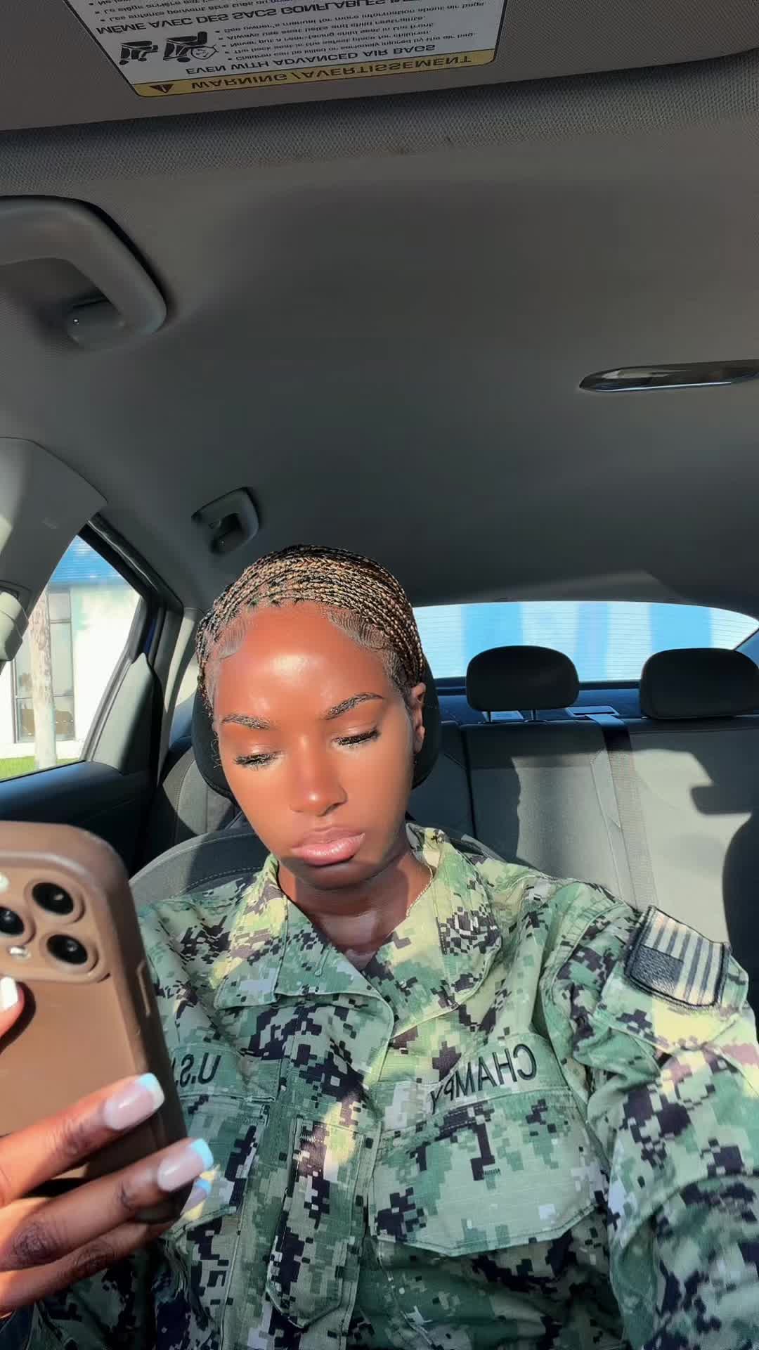 @lauryntierre