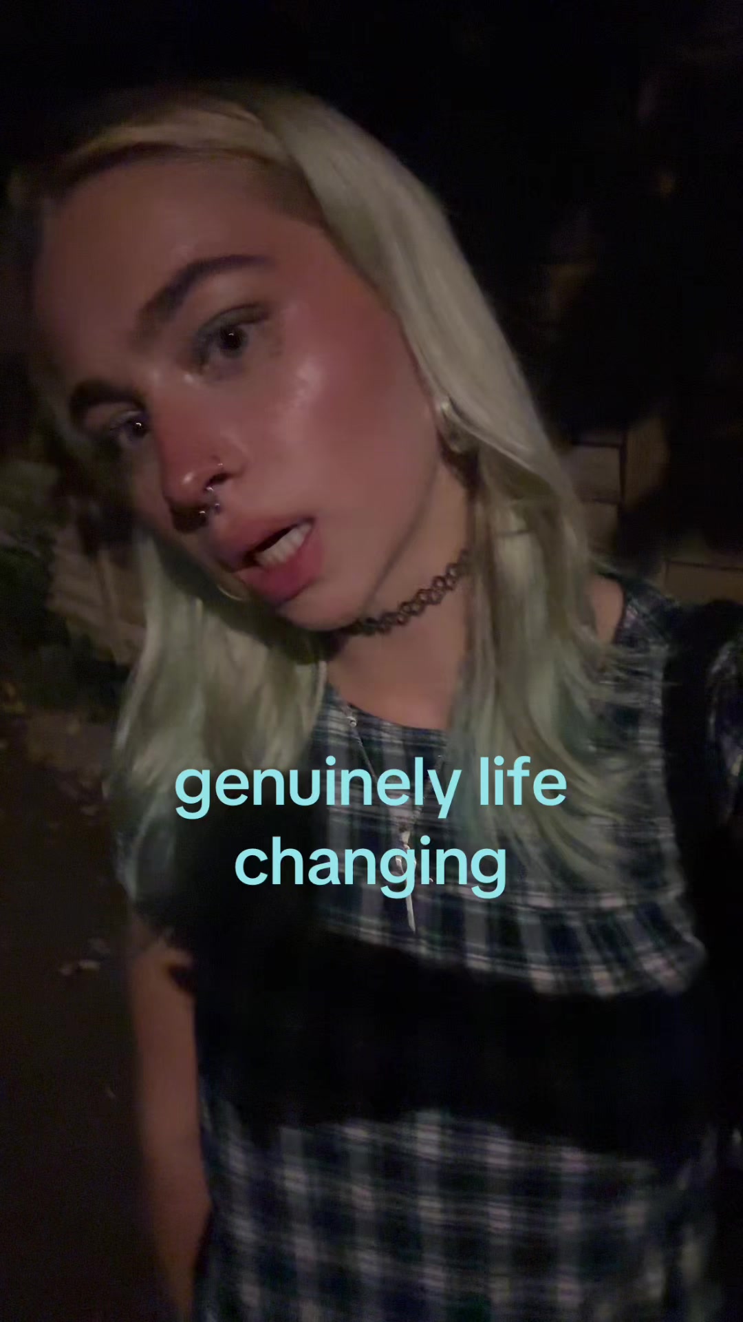 @️