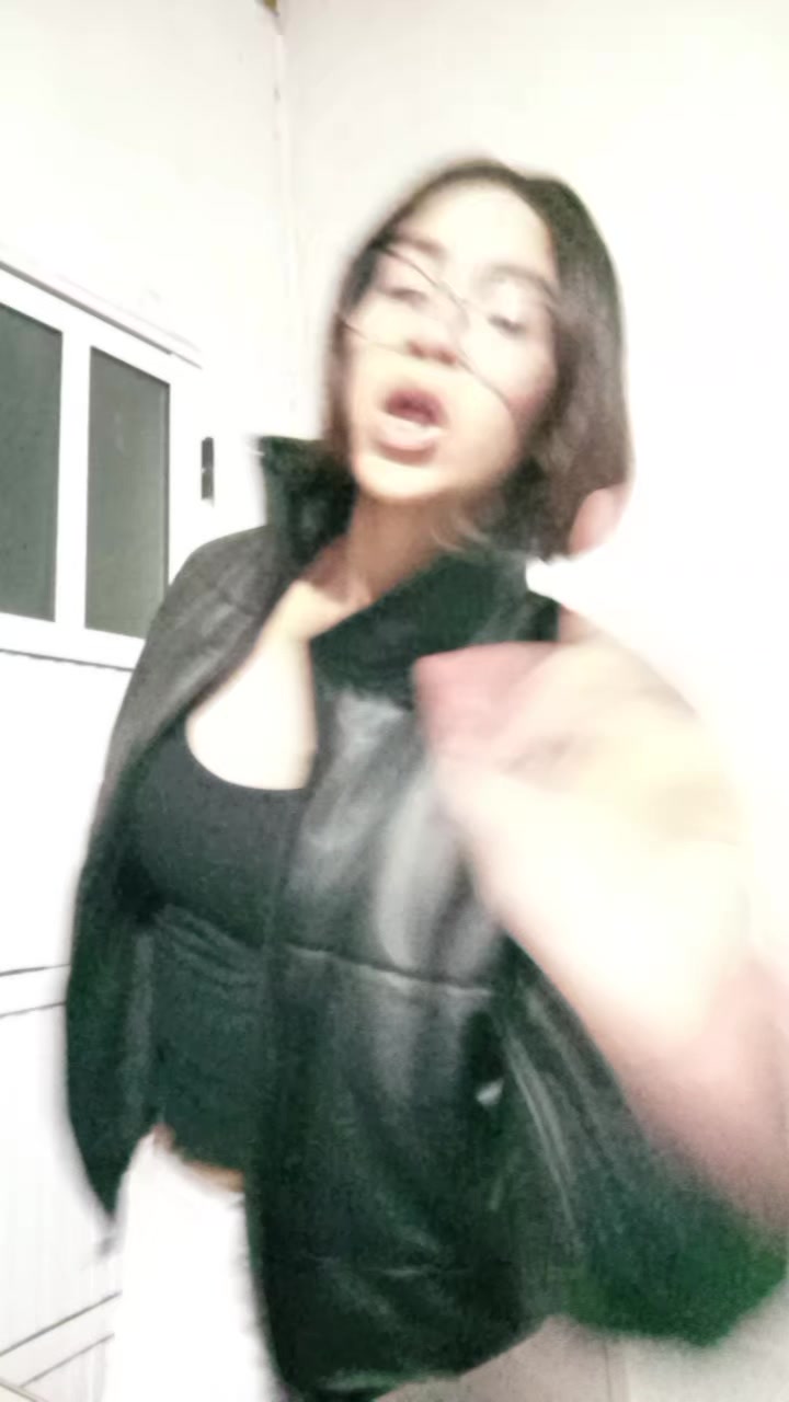 @Leychu02