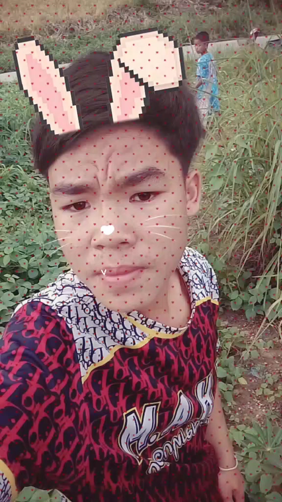 @ບີ ເອງ 🤗