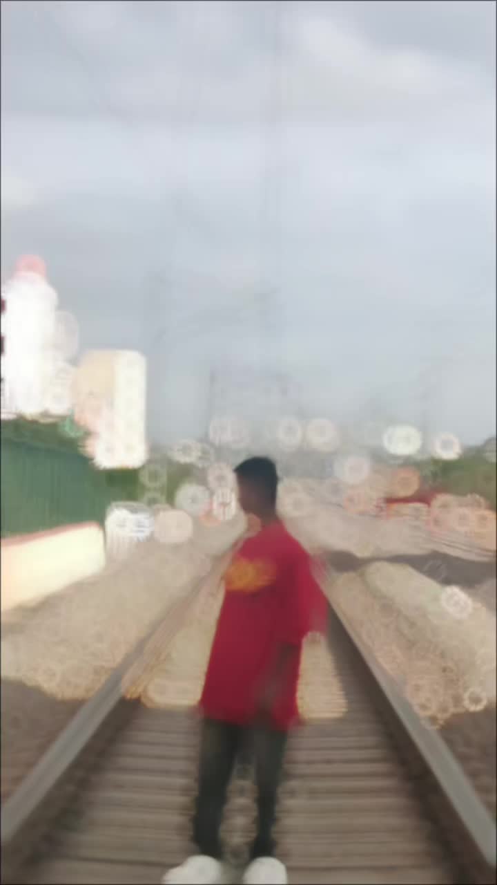 @GU N DA