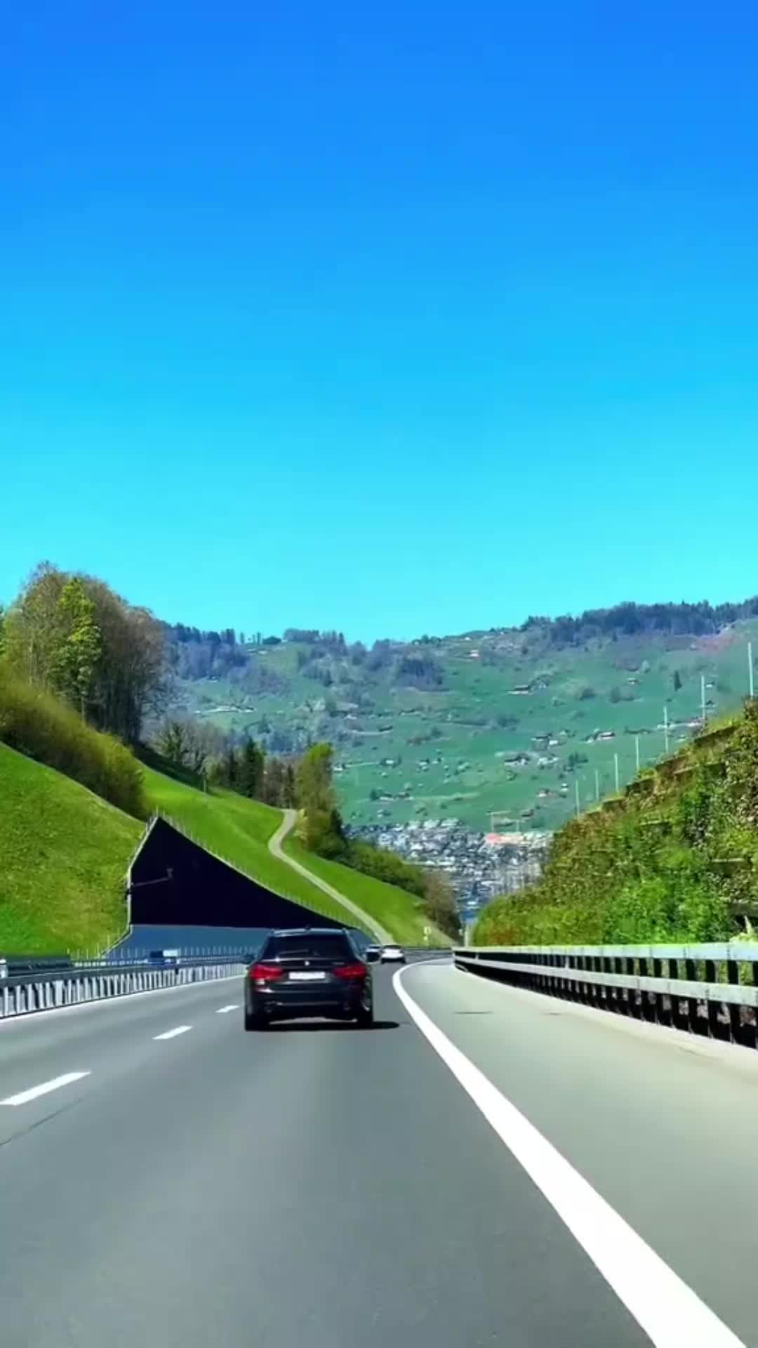 @_Gurbet_