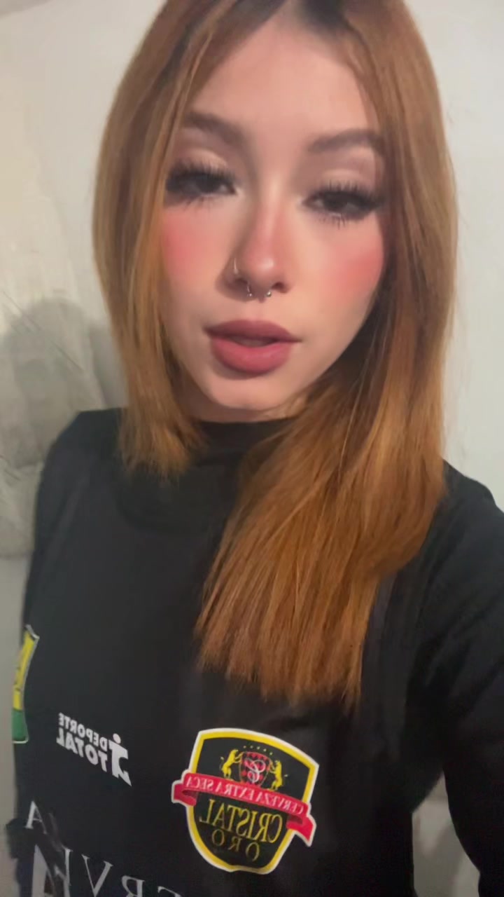 @🖤
