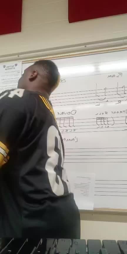 @Dr. Bryant B-ham Hamilton🎹🥁