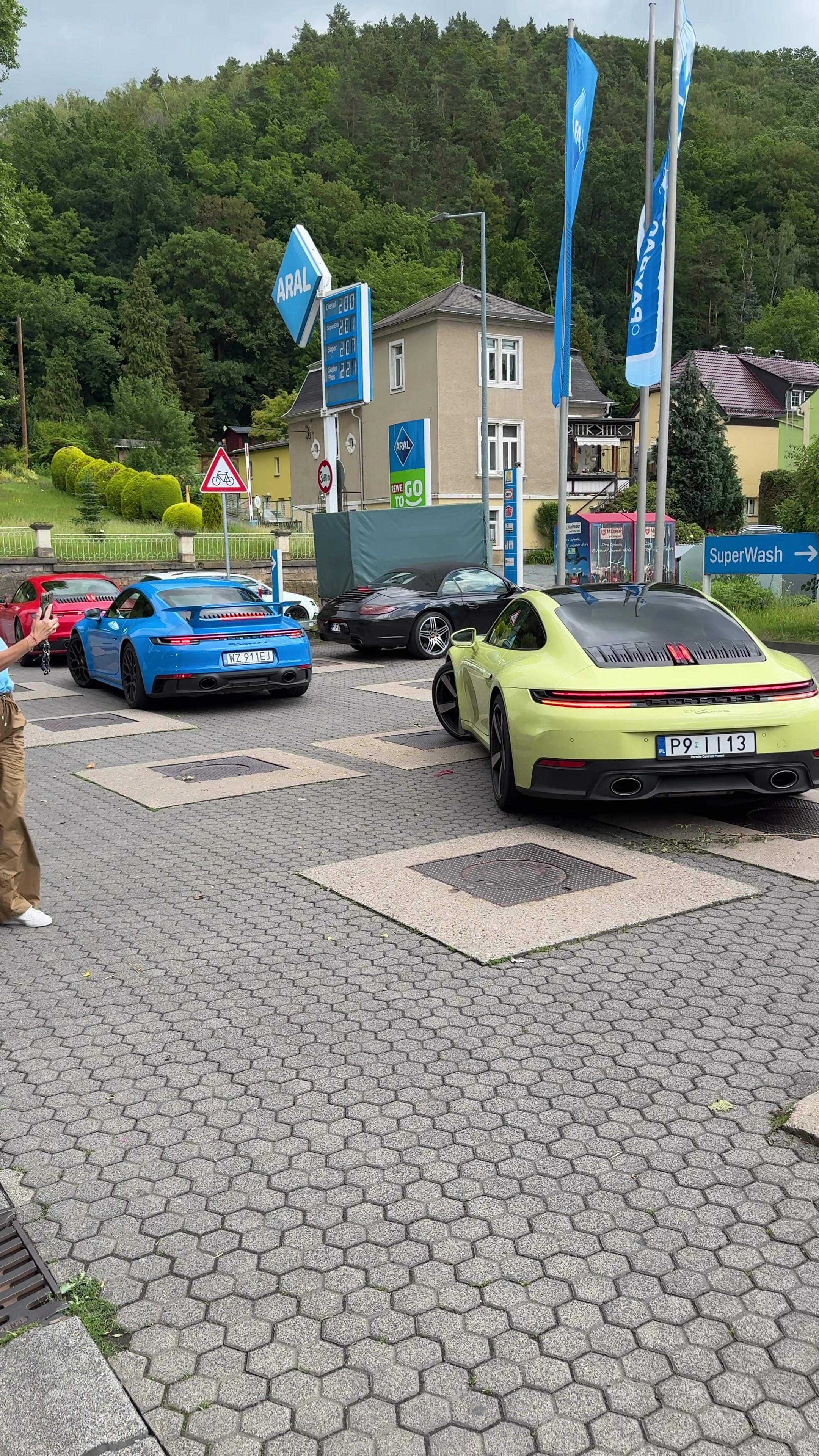 @Unique Cars Poland