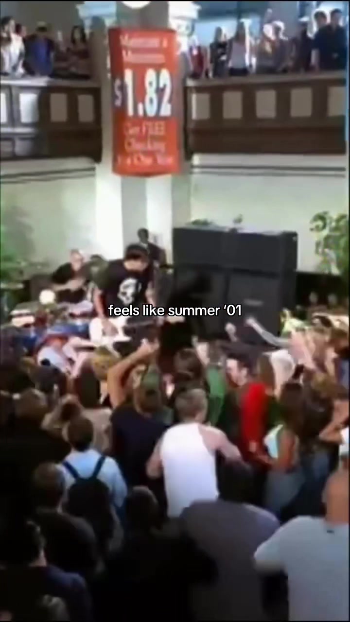 @Blink-182 Fan Page