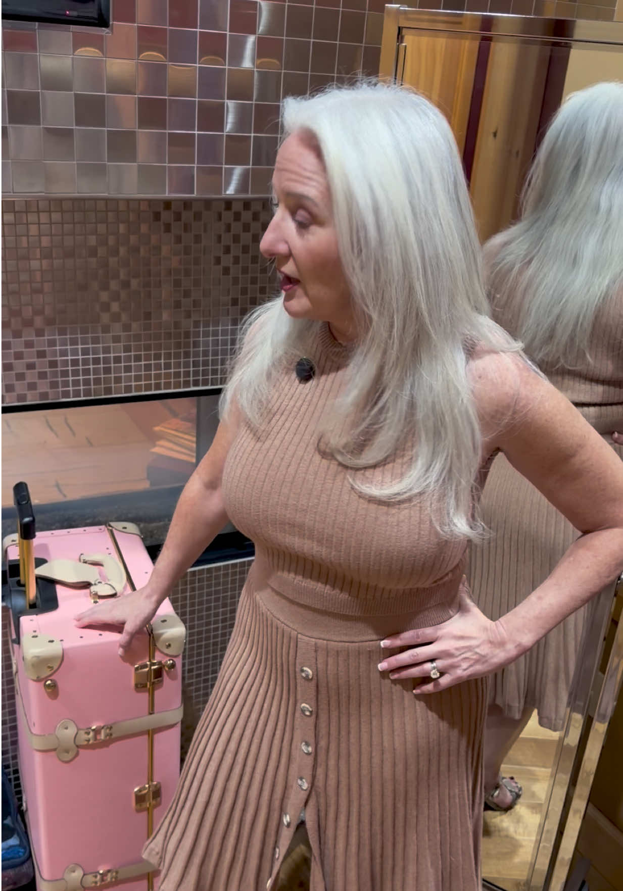 @bombshellnurseofficial