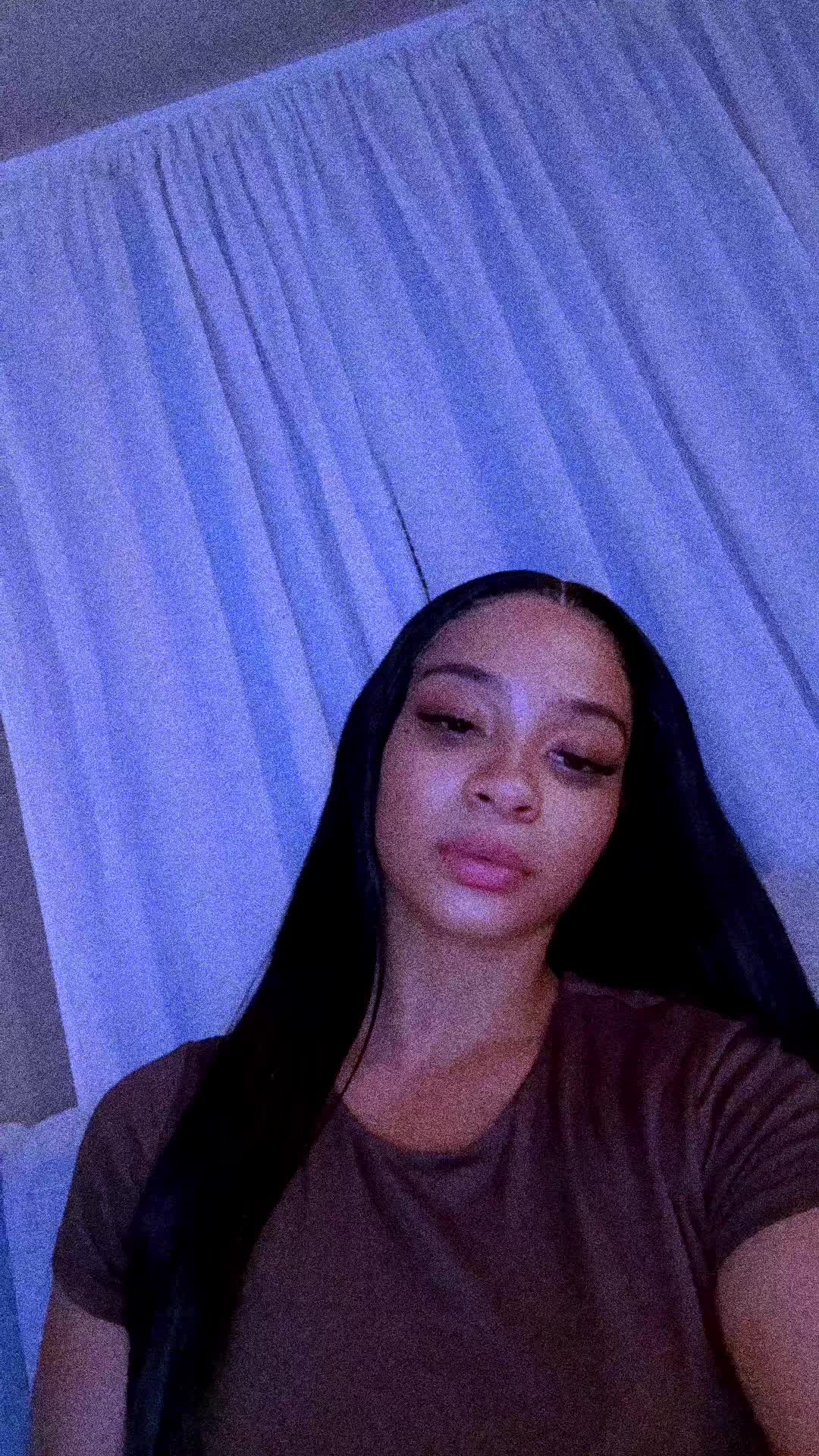 @YUGE✨