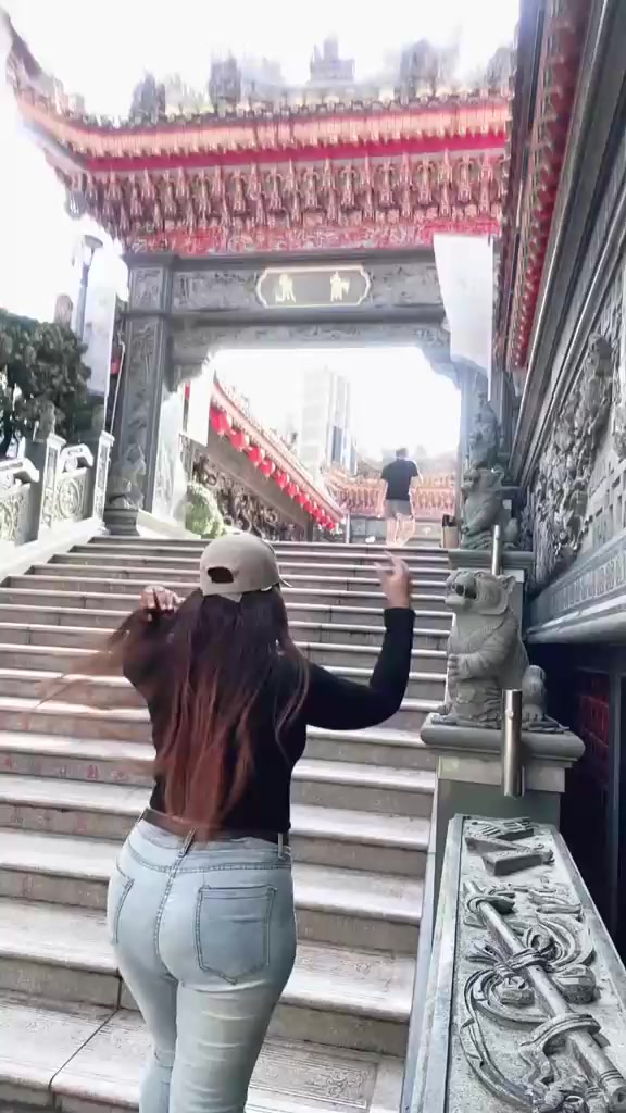 @AniBohay4