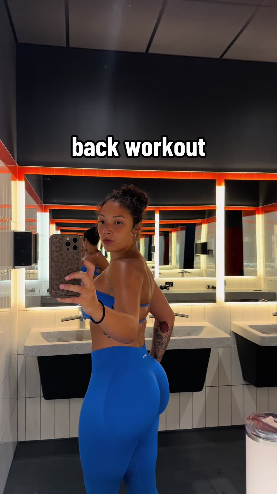 @Ava