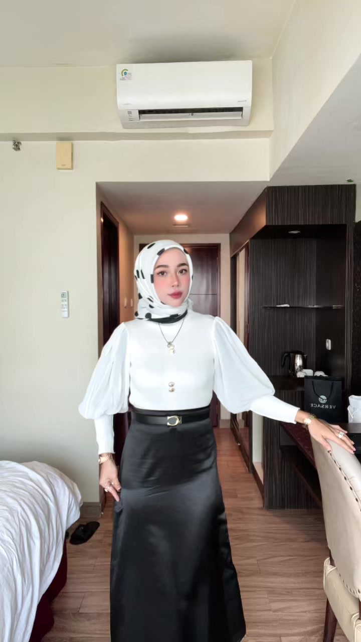 @Rina H Simbolon | IG : rinaahs