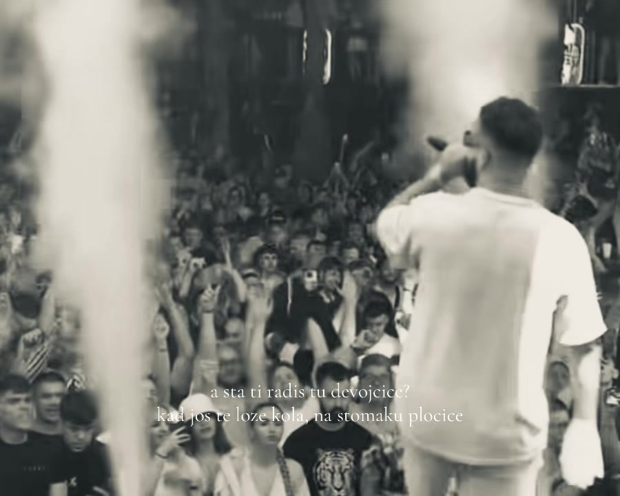 @🎧🫧