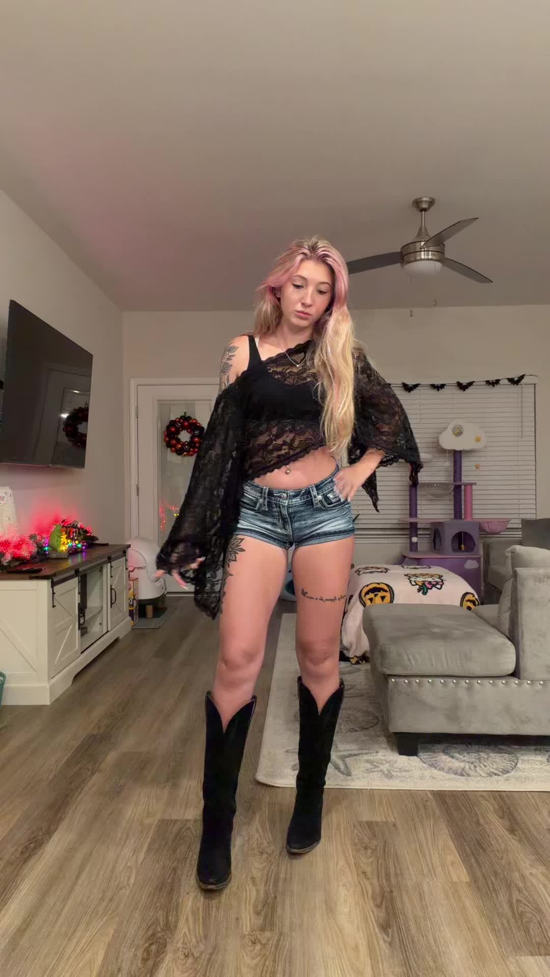@Ms.pinkpink01