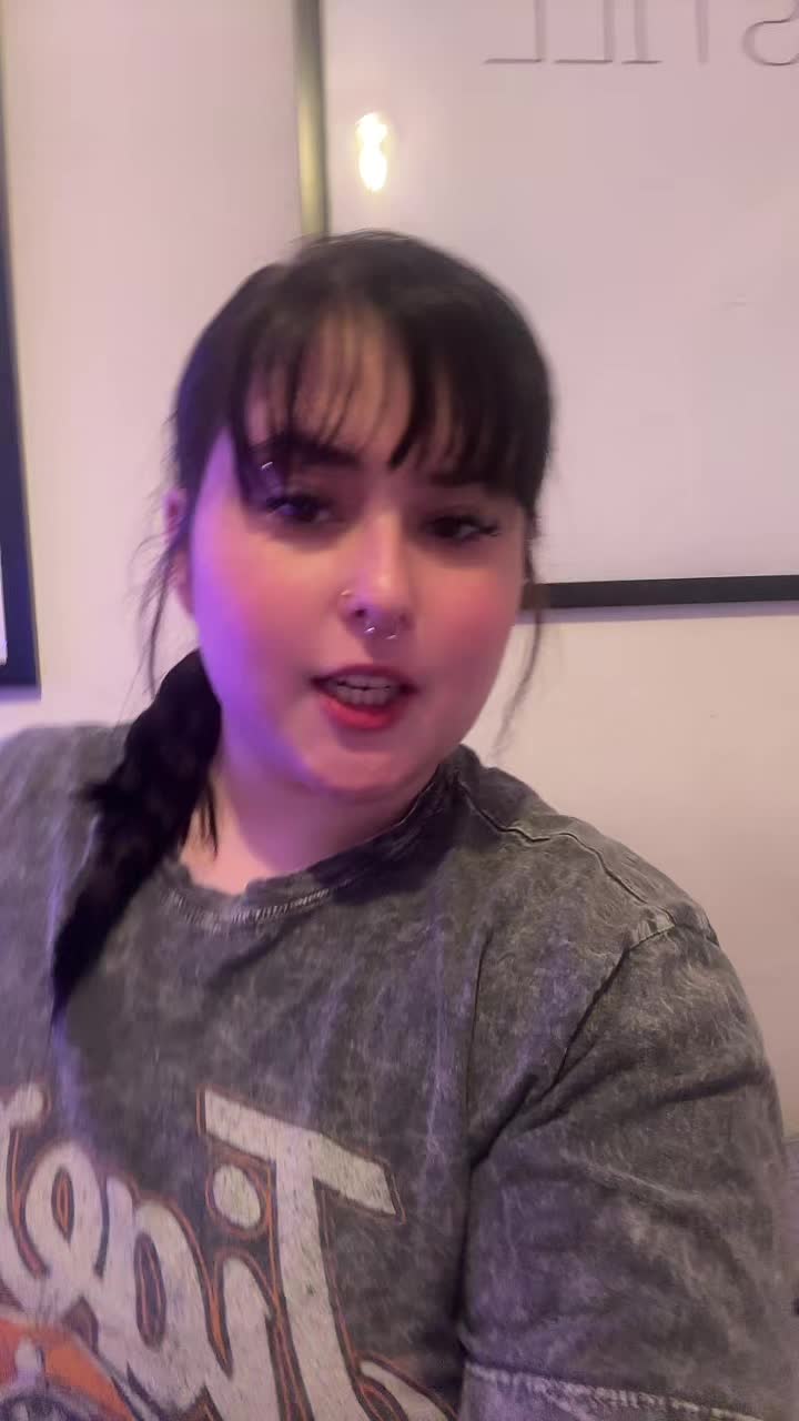 @maddie👩🏼&zwj;🦲