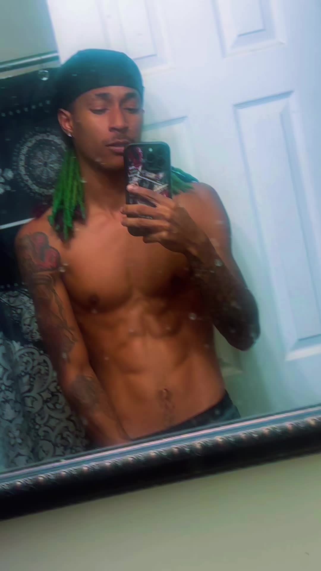 @LilTaeeee