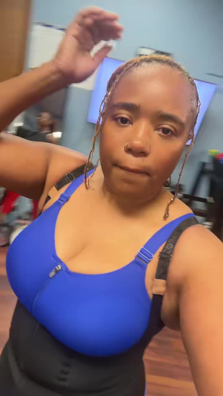 @Bratttt🥰❤️😍