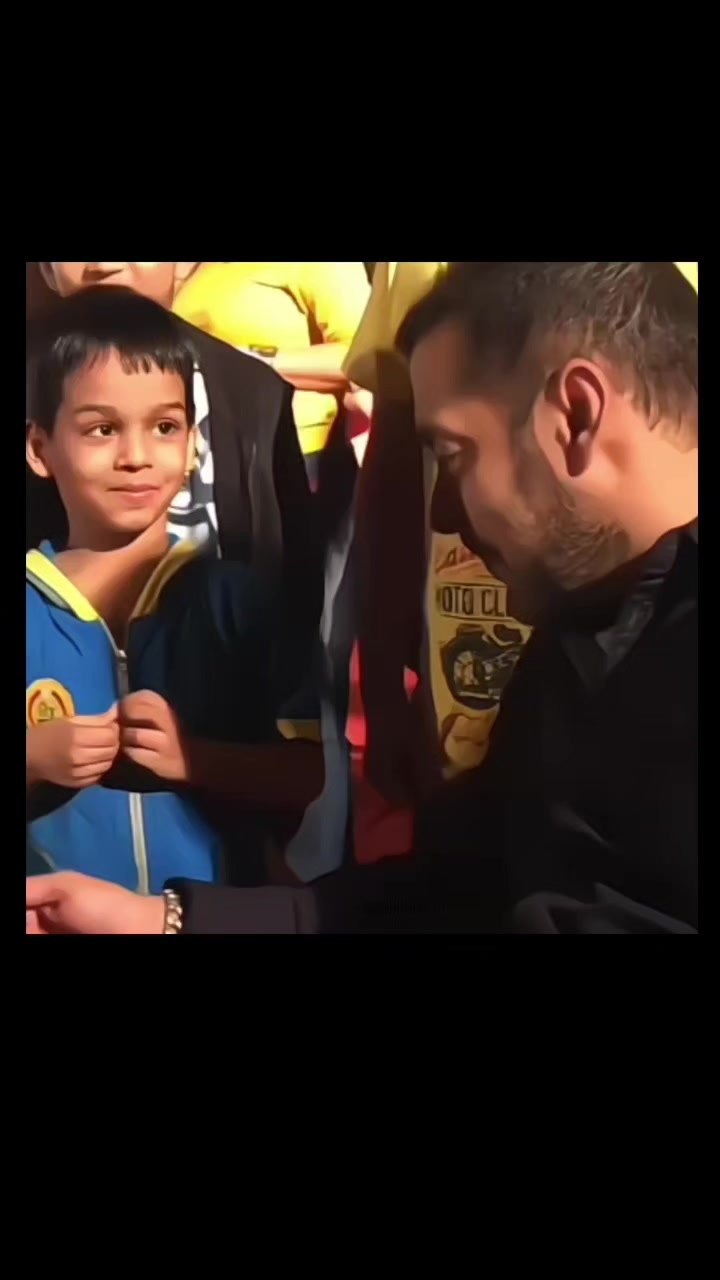 @neelikhan