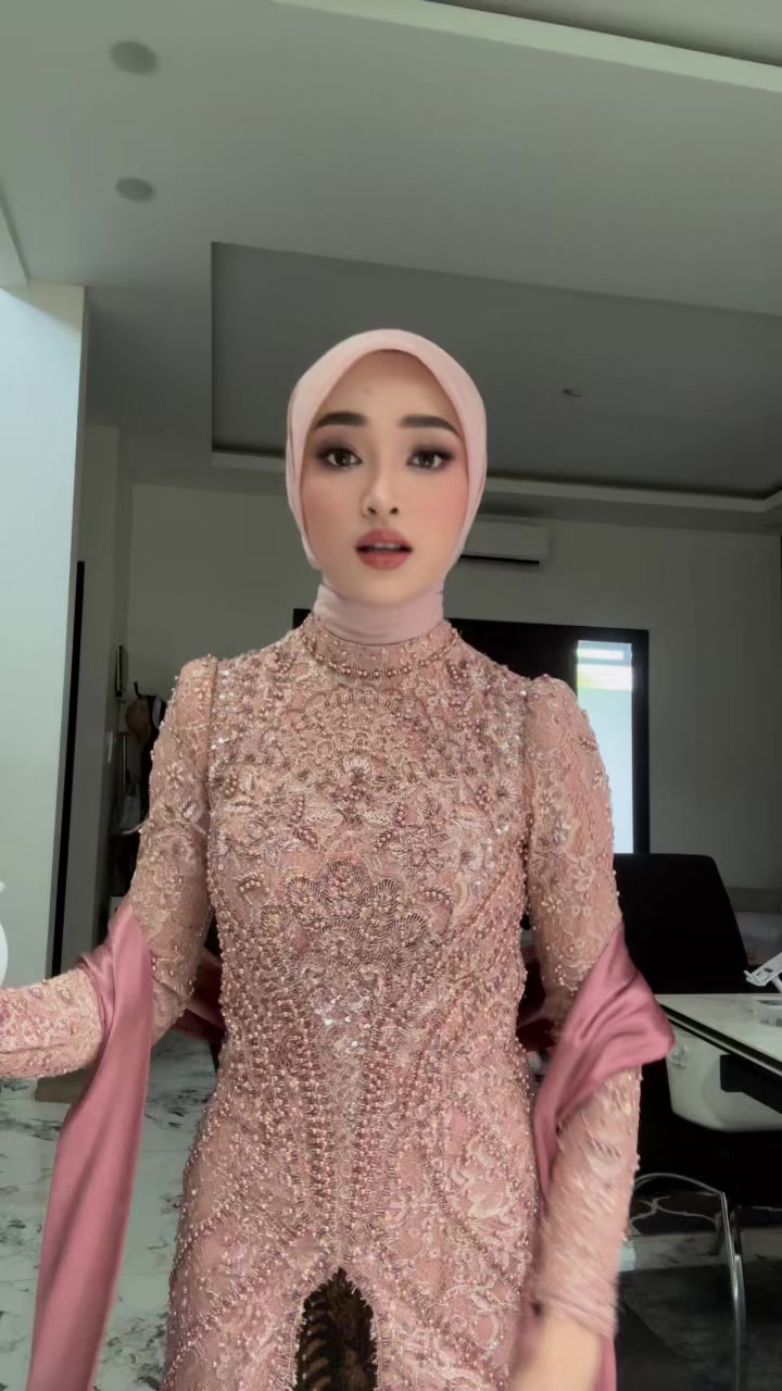 @𝒑𝒖𝒕𝒓𝒊