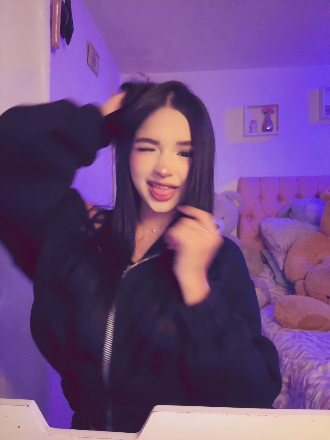 @_.๐ฐ๐ณ๐ฐ๐ด๐ด๐ฐ๐ง