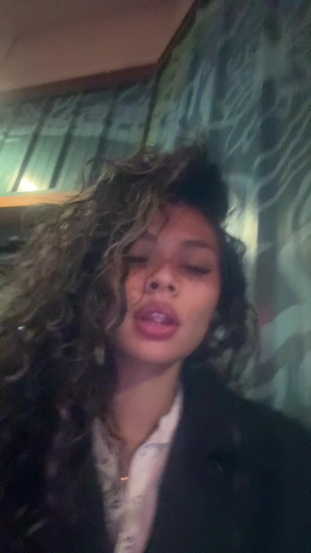 @Nicki