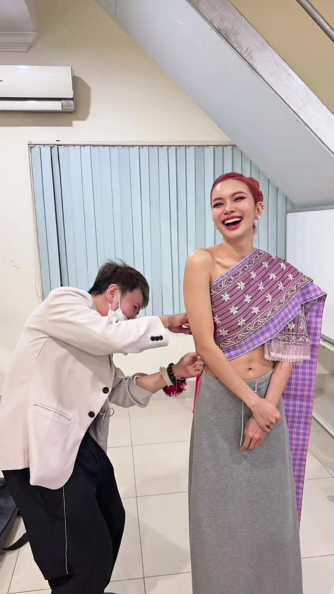 @បុប្ផាសួគ៌ហ្គោល សំអាងការ