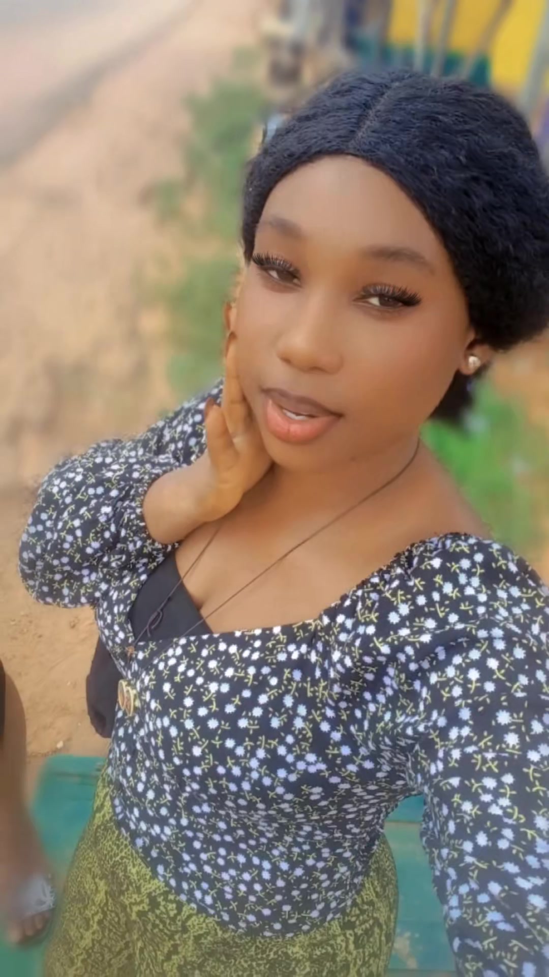 @Becute 🥰💋💋