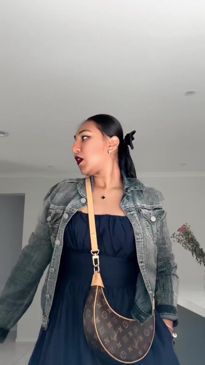 @Avanshii_Kumar