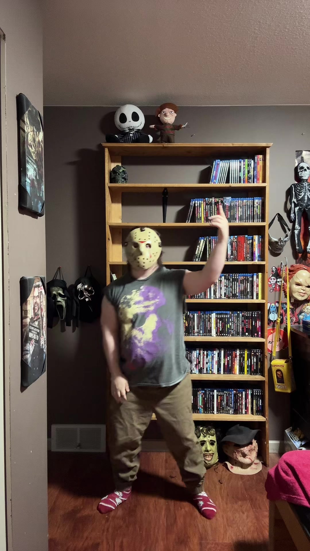 @HorrorLover