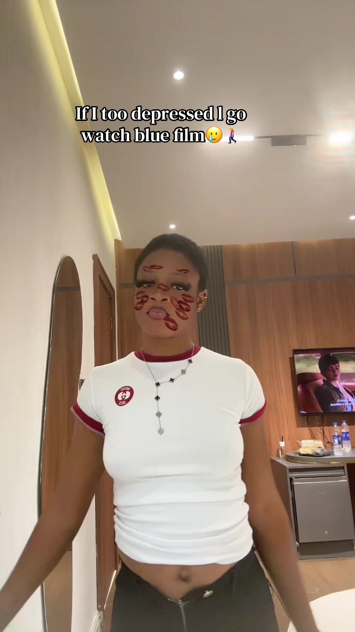 @🦋 ELLA🦋