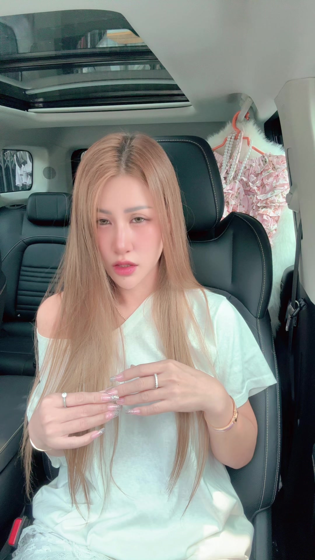 @นู๋ แอ๊ปจัง