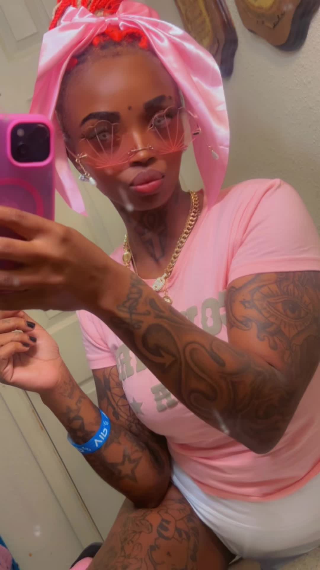 @PR3TTYFACE_DEE