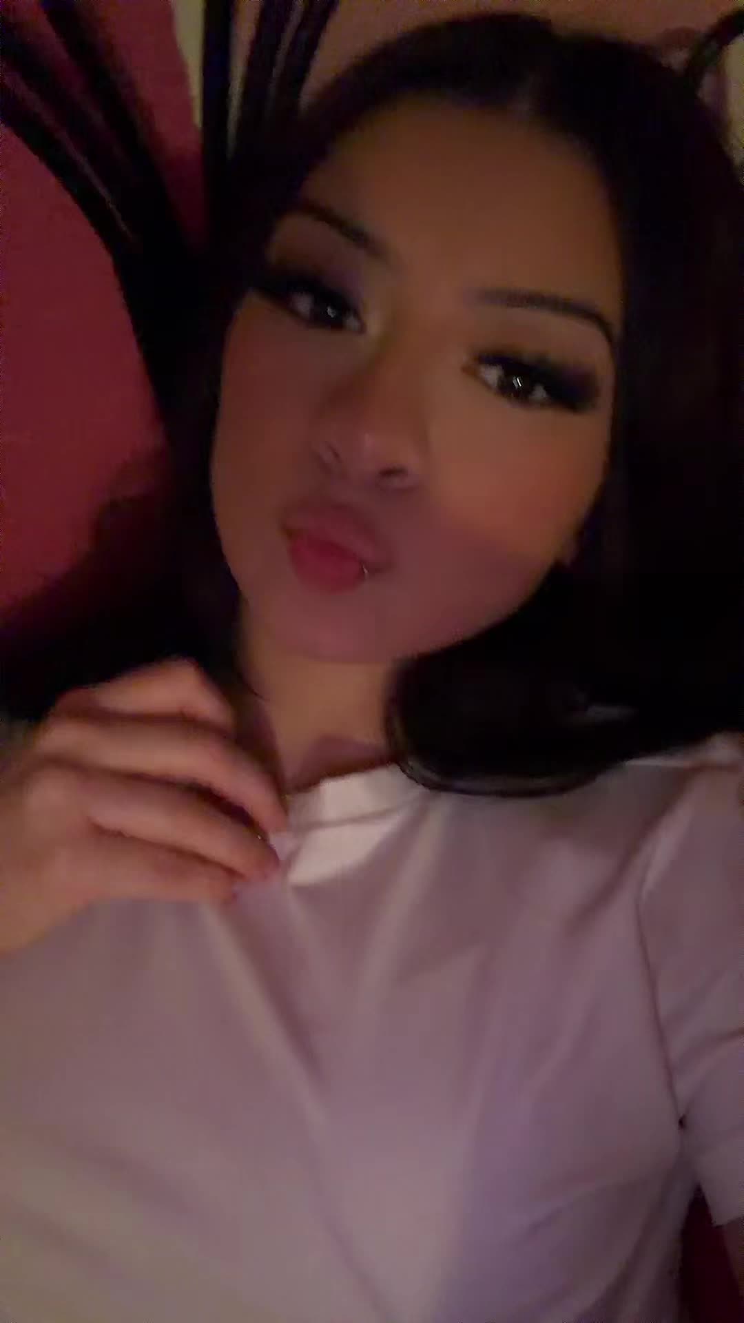 @yani ᥫ᭡
