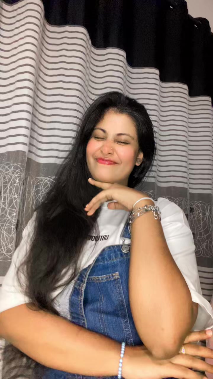 @Binuri Gomes🫧🎀