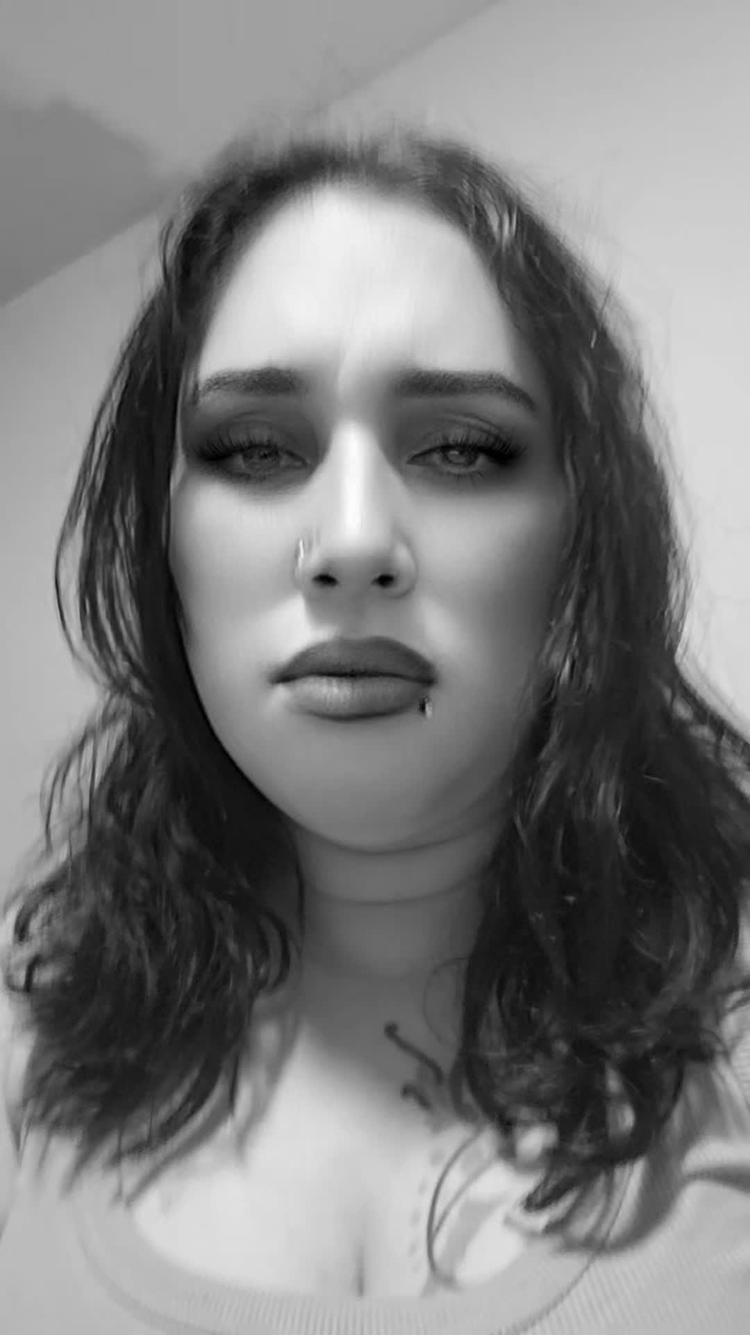 @joanna Vazquez