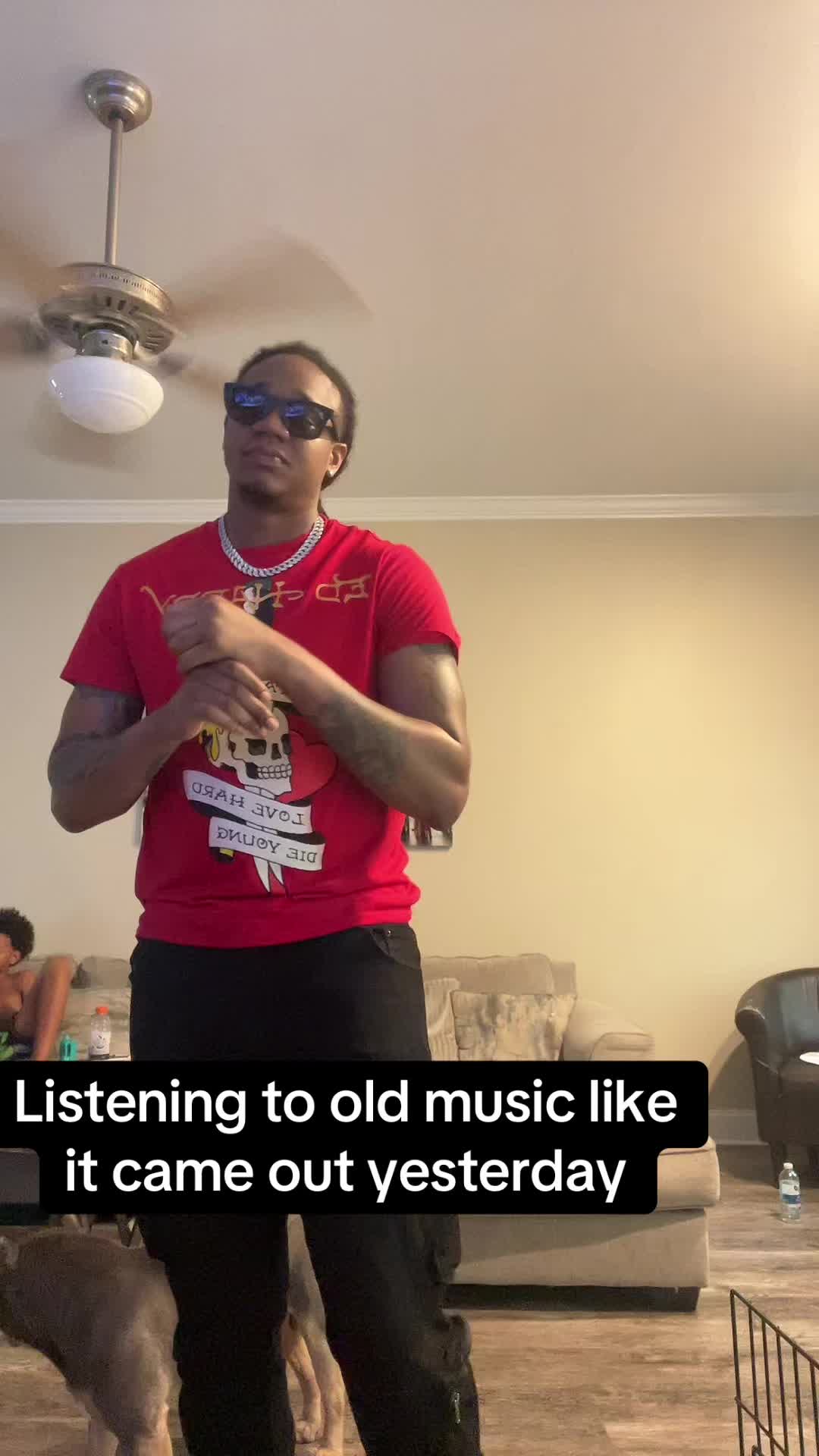 @Mello256
