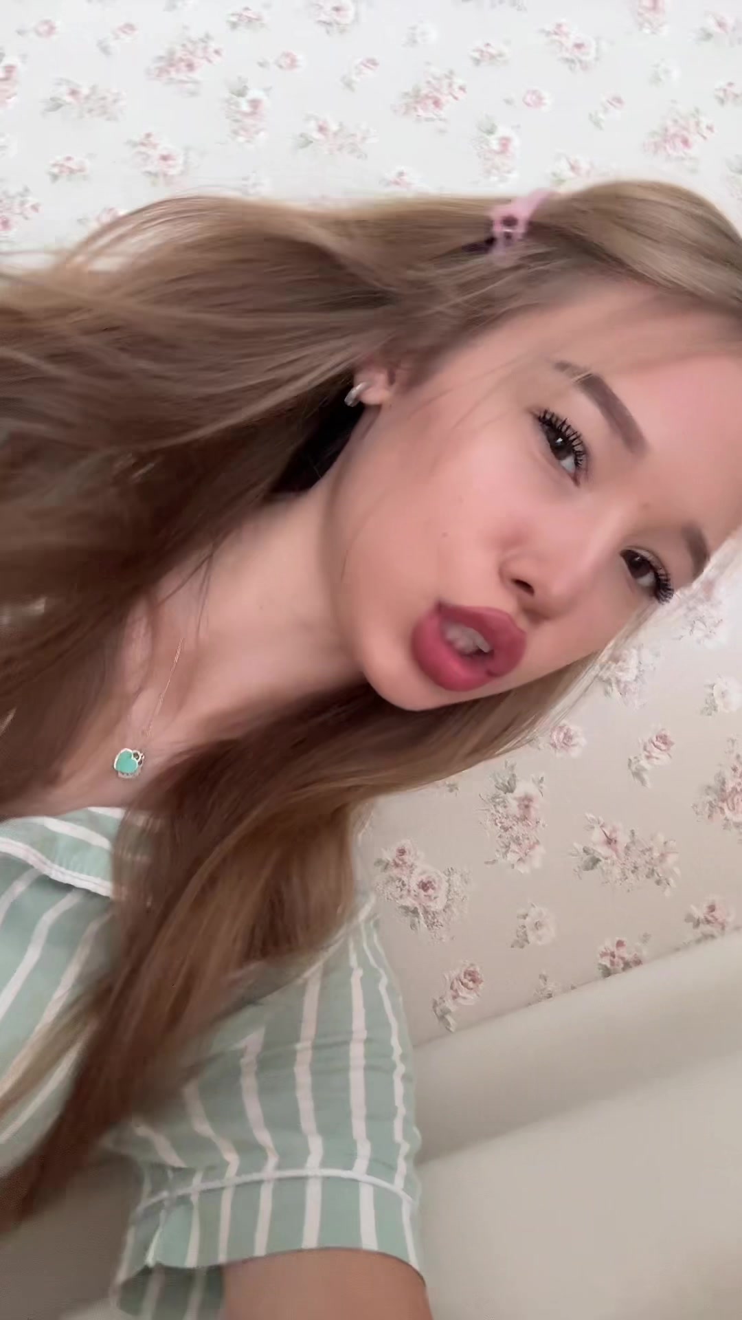 @кирюшка🎀