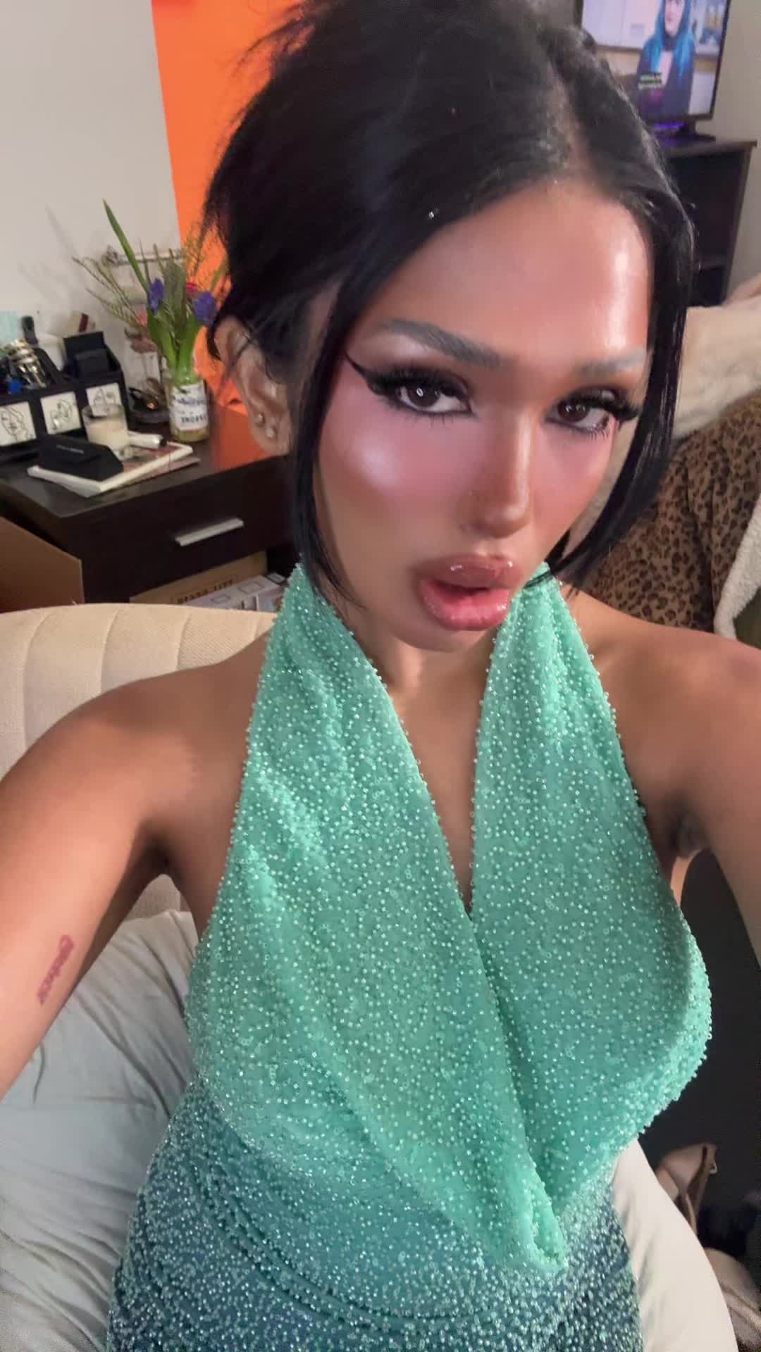 @rebekahverghese