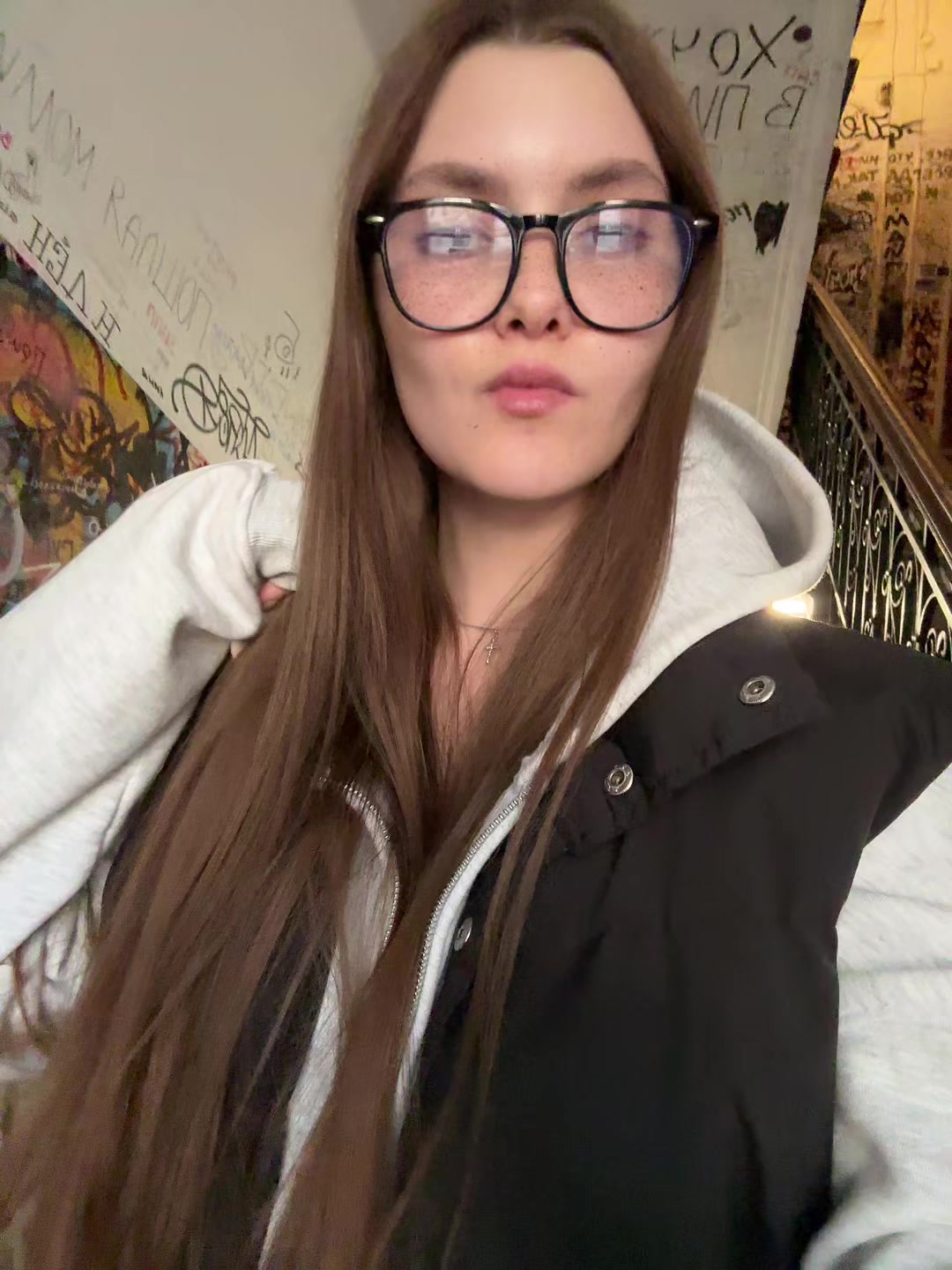 @viksterr