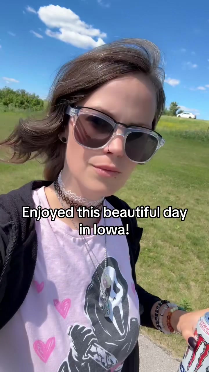 @🥀 Chaos Kayla | Midwest Mom🥀