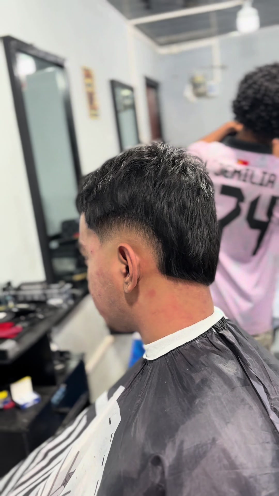 @Puru BarberShop