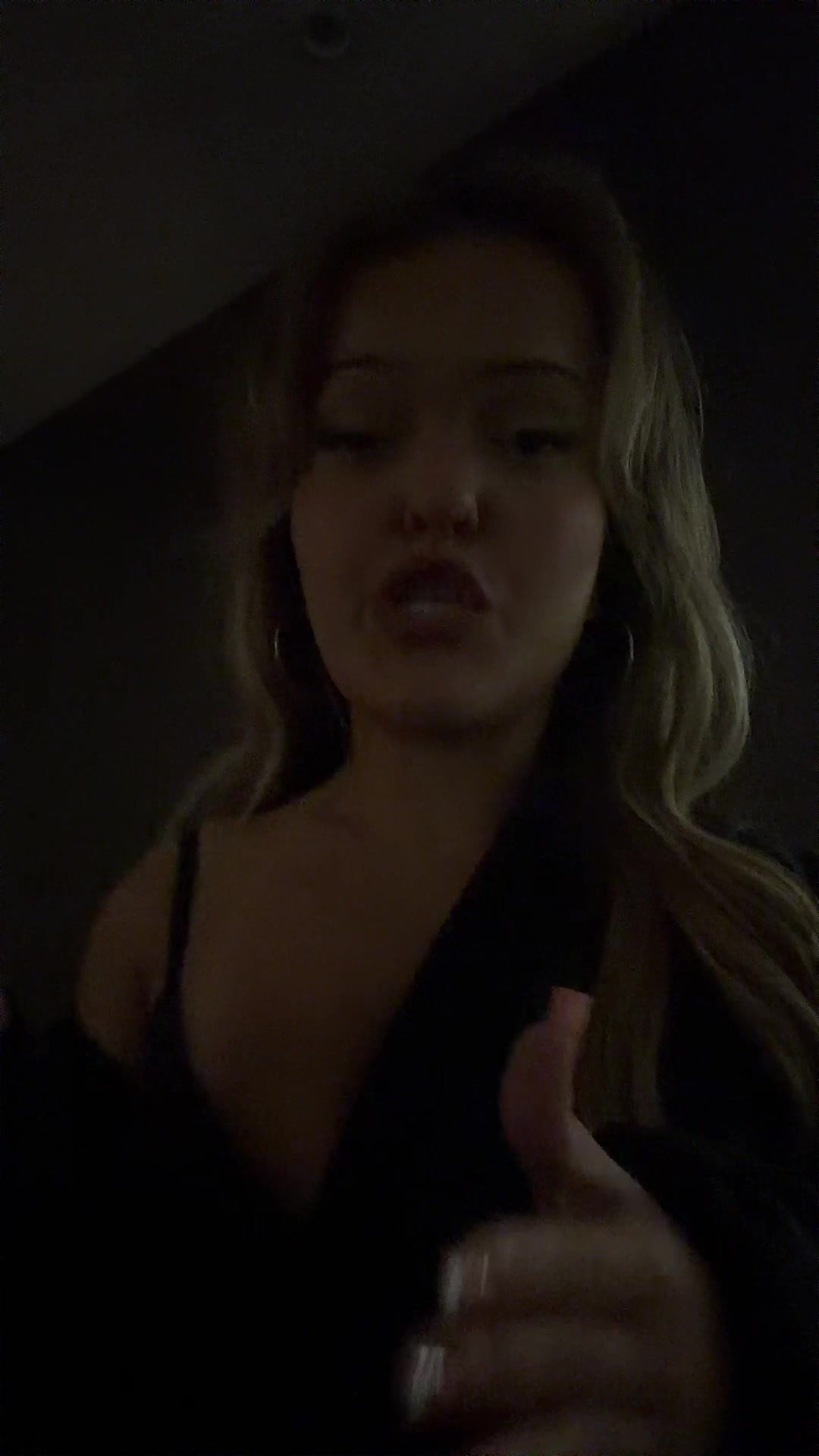@erika