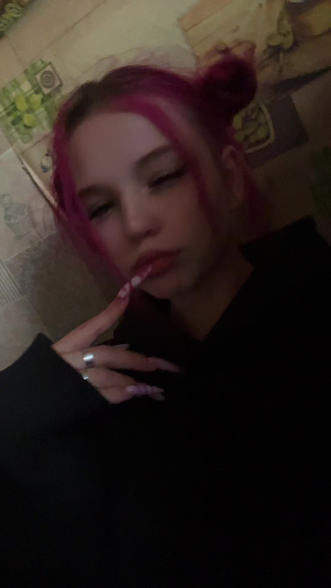 @VaLeRiA❤️🙂↕️