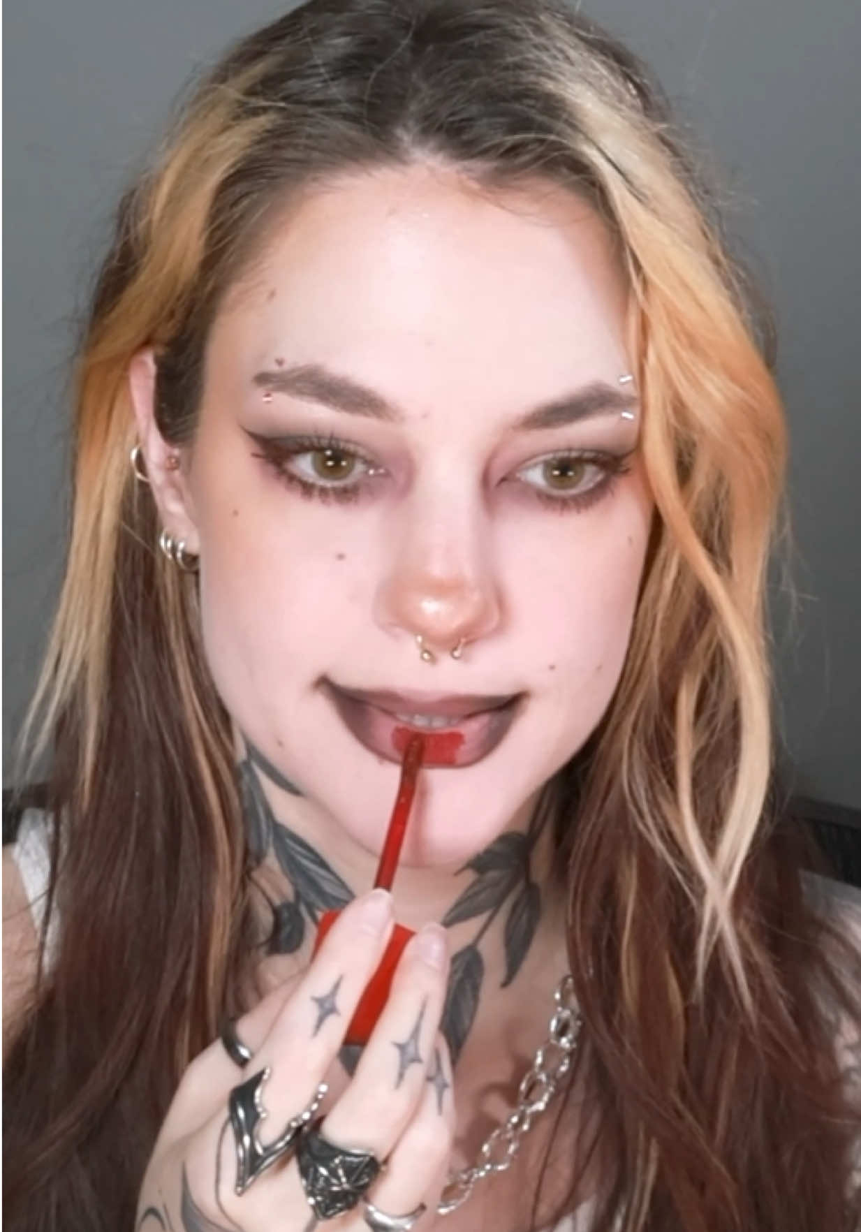 @CourtneyQuarantine