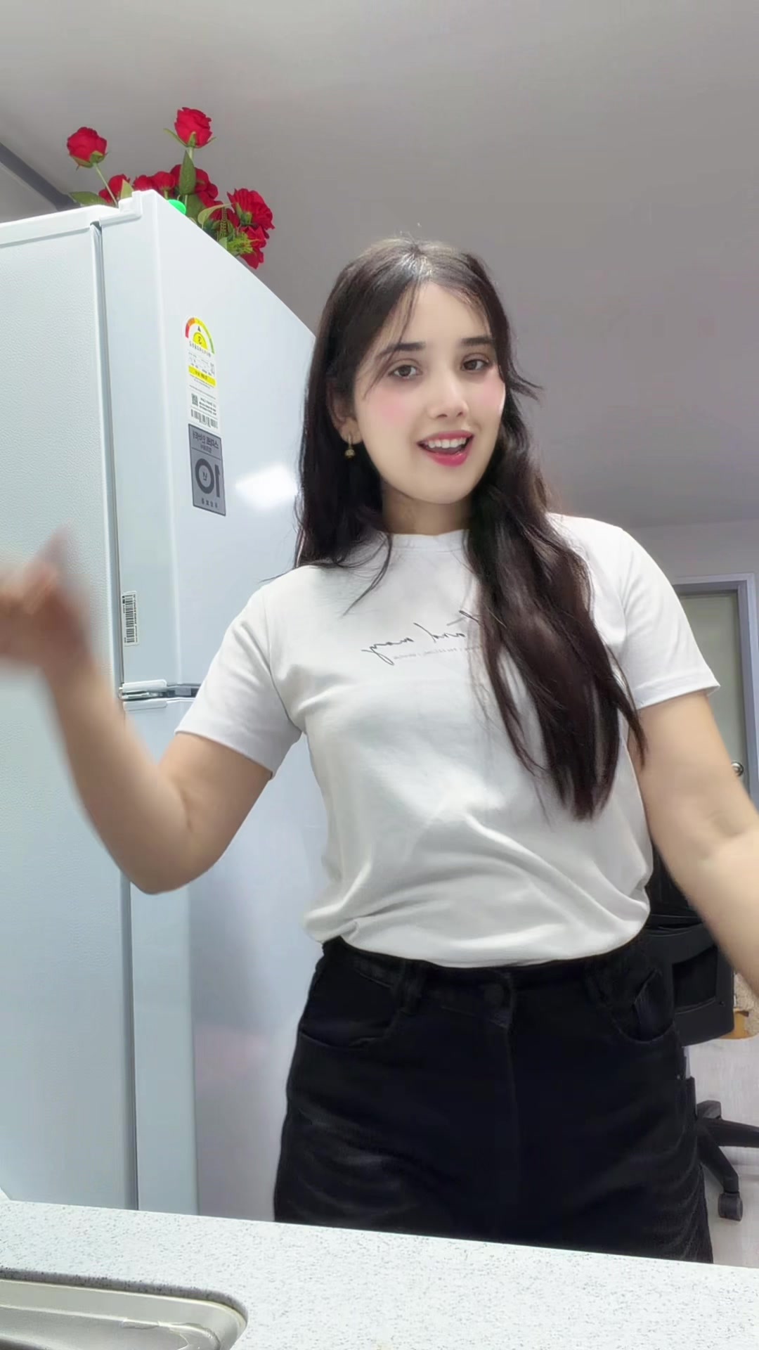 @Binitaa ᥫ᭡🥰
