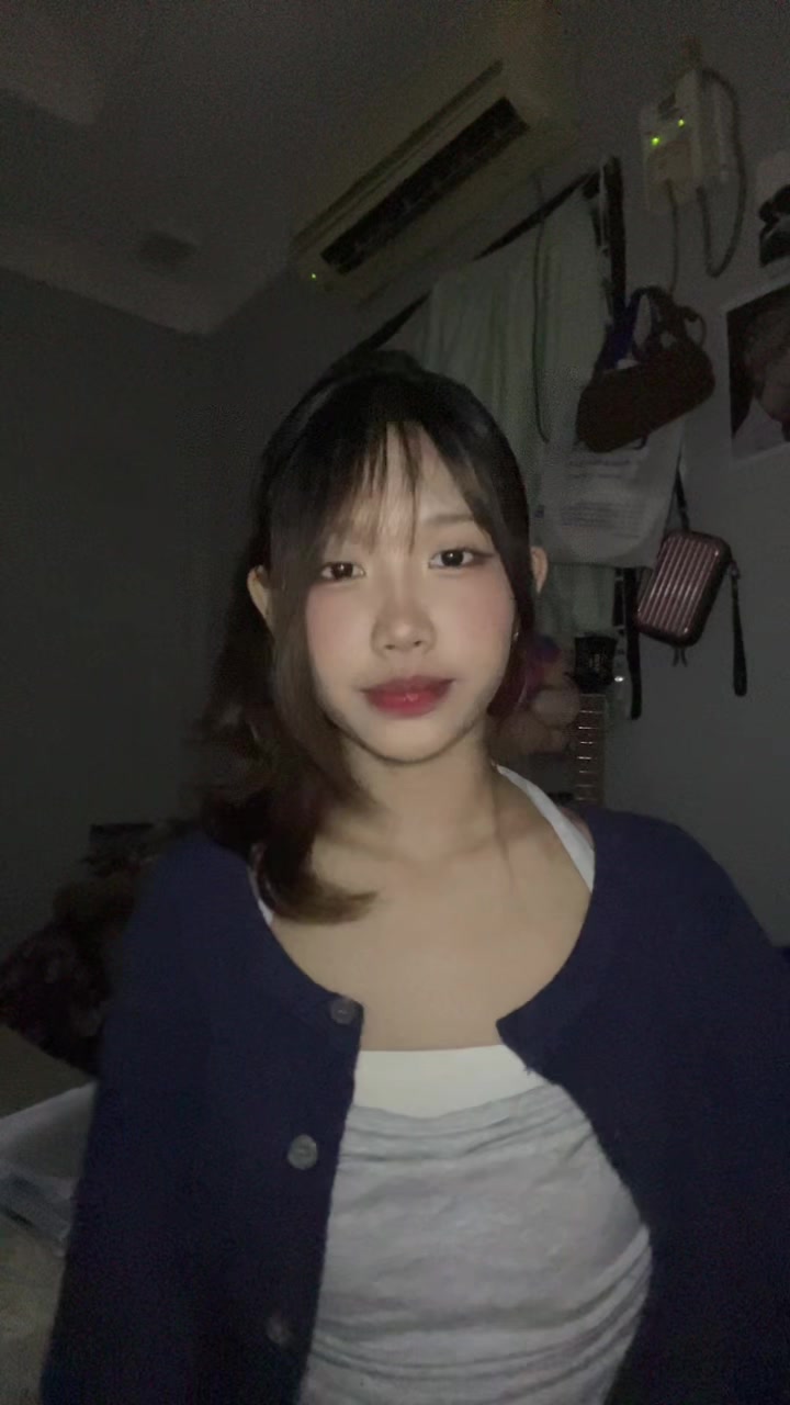 @naomie