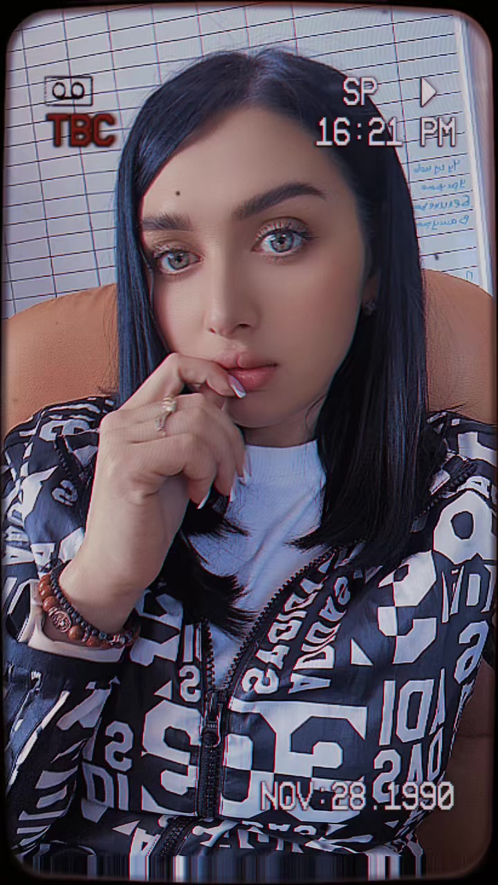 @Aleeenka👻