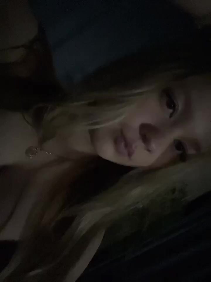 @олеся